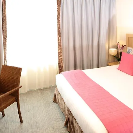 Hotel Trinite 3*