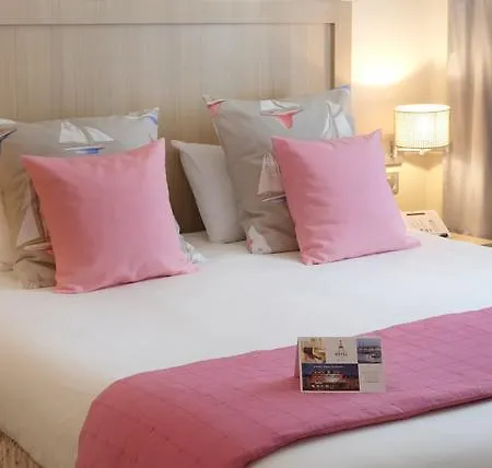 Hotel Trinite 3*